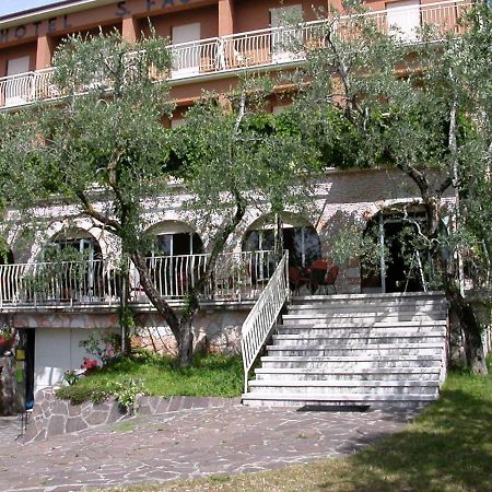 Hotel San Faustino 토리델베나코 외부 사진