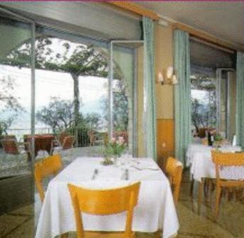 Hotel San Faustino 토리델베나코 외부 사진
